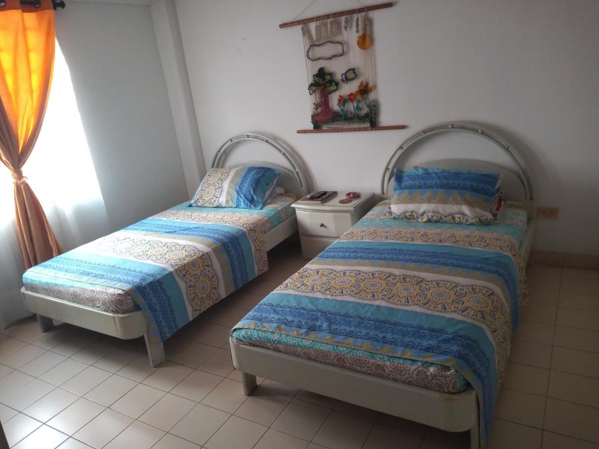 El Rosal Bed & Breakfast Cucuta Bagian luar foto